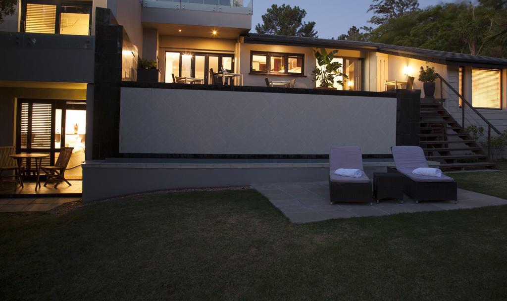 Keren'S Vine Guesthouse Stellenbosch Exterior photo